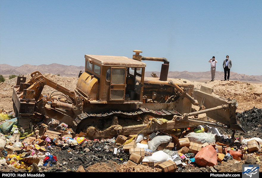 انهدام کالای قاچاق در مشهد 