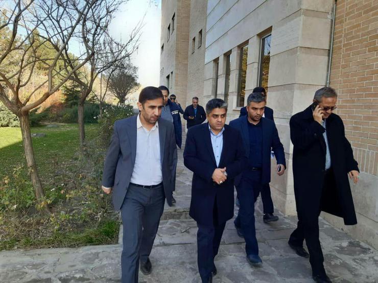 معاون خدمات شهری شهرداری مشهد گفت: بسیاری از پروژهای اجرایی بوستان‌های سطح شهر در سال ۹۹ به پایان خواهد رسید.