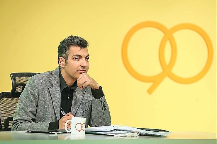 سیدمرتضی میرباقری، معاون سیما به نقد‌های زنجیره‌ای علیه مهران مدیری واکنش نشان داد و گفت با توجه به مسائل و مشکلات متعددی که داریم باید از نقد هوشمندانه و طنازانه استقبال کنیم و انتظار جدی که از مهران مدیری وجود دارد نسبت به مسائل اجتماعی بی‌تفاوت نباشد.