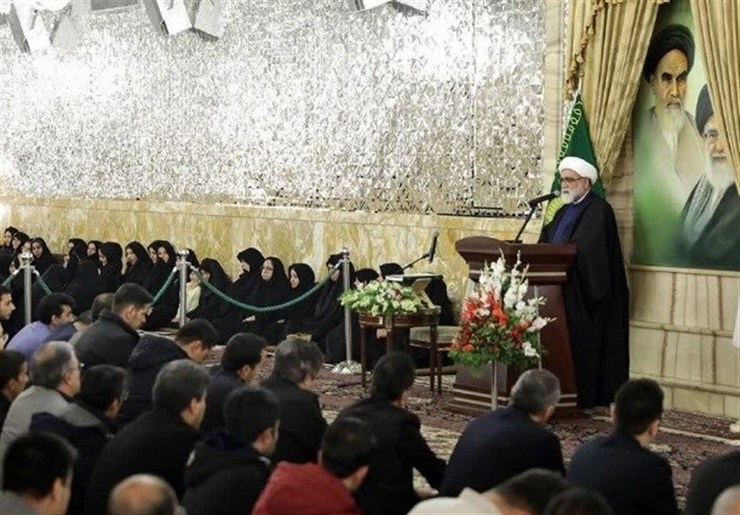 تولیت آستان قدس رضوی گفت: آمریکا در عراق مقر جریان مردمی را که در برابر تروریست‌های داعشی ایستاده بمباران کرد که نشان دهنده انتقام جویی آن از پیروزی‌های ملت عراق در برابر داعش است.