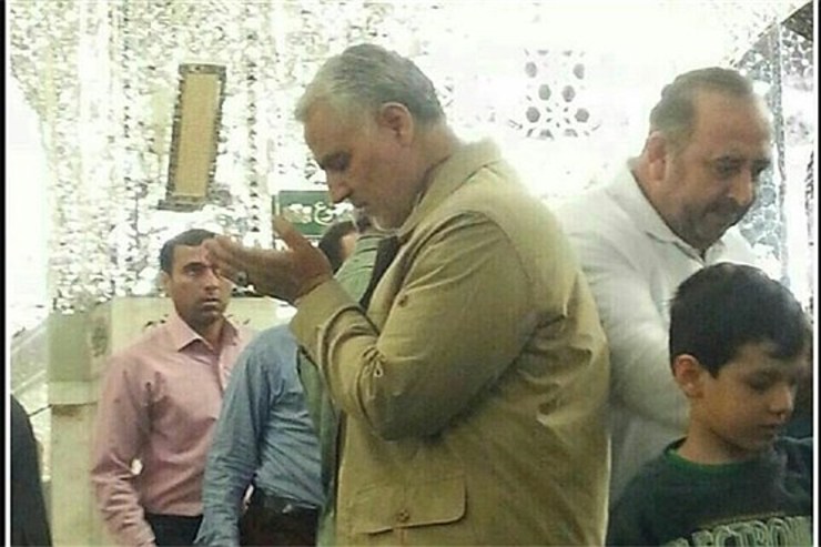 مردم مشهد، صبح روز جمعه و در جریان مراسم دعای ندبه در جریان خبر شهادت سردار حاج قاسم سلیمانی قرار گرفتند.