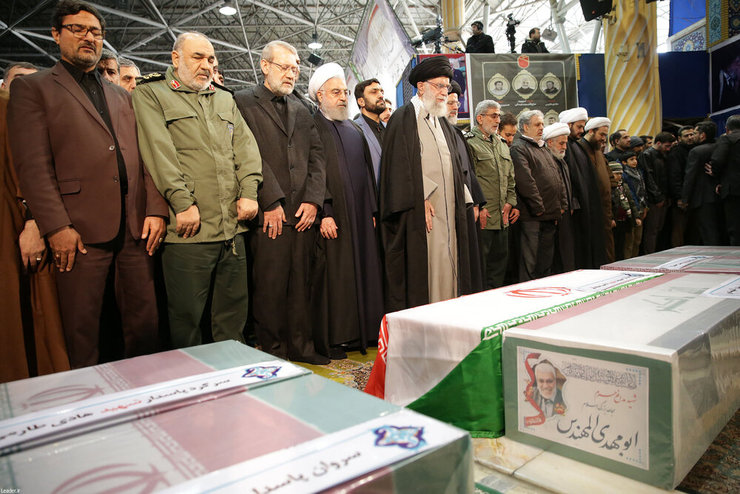 سایت رهبر معظم انقلاب،  امروز دوشنبه ۱۶ دی، روز رستاخیز تهران و وداع تاریخی مردم مؤمن و قدرشناس  با سردار بزرگ و پر افتخار اسلام سپهبد شهید حاج قاسم سلیمانی را به تصویر کشیده است.