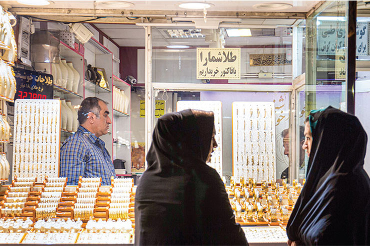 نرخ اونس در بازار جهانی به ۱۵۹۰ دلار رسید که این رقم نشان‌دهنده بیشترین جهش قیمت طلا طی ۶ سال اخیر است.