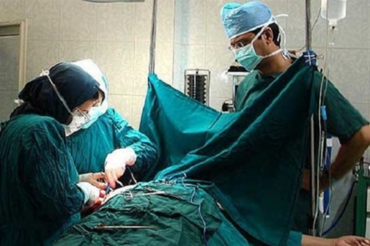 عضو هیات علمی دانشگاه علوم پزشکی مشهد با تاکید بر اینکه سوختگی یکی از معضلات تمام کشور‌ها به شمار می‌رود اظهار کرد: سالانه ۲۰۰ تا ۳۰۰ هزار نفر در کشور به سوختگی مبتلا می‌شوند که این میزان ۸ برابر میانگین جهانی است.