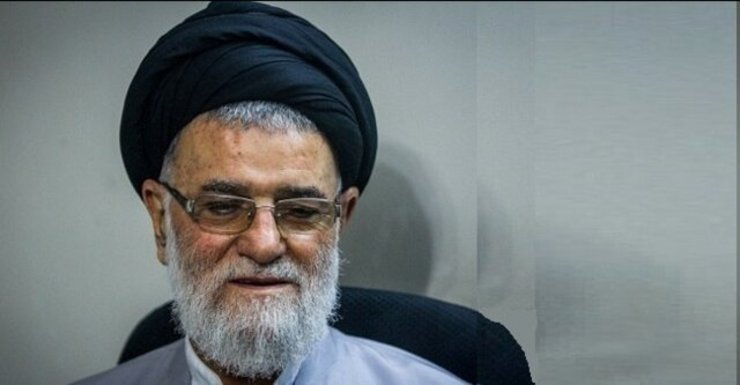  آیت الله رسولی محلاتی دار فانی را وداع گفت.