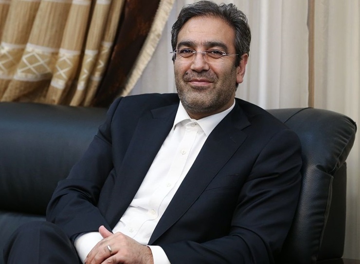 رئیس سازمان بورس و اوراق بهادار با بیان جزئیات جلسه امروز شورای عالی بورس که با حضور وزیر اقتصاد برگزار شد، عنوان کرد: در این جلسه، تحولات هفته اخیر بازار سرمایه، عملکرد فعالان حقوقی و حقیقی، وضعیت شرکت‌ها و عرضه و تقاضای سهام بررسی شد.