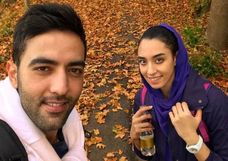 صحبت‌های کیمیا علیزاده و همسرش درباره سفر به خارج از کشور و قول آن‌ها برای بازگشت را ببینید.