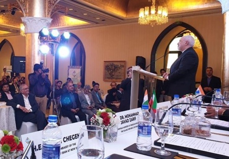 وزیر امور خارجه ایران در جمع بیش از ۲۰۰ نفر از تجار، بازرگانان و کارآفرینان هندی و ایرانی حضور یافت.