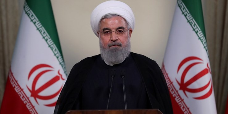 رئیس جمهور در پیامی به آیت‏ الله سیستانی اظهارداشت: عمل جراحی موفقیت‏ آمیز و تداوم سلامتی حضرت‏عالی موجب مسرت اینجانب و بهجت خاطر همه ارادتمندان آن مرجع گرانقدر دینی گردید.