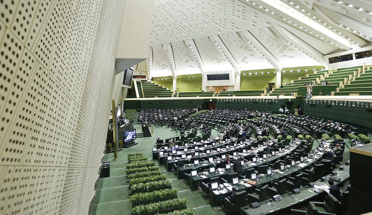نمایندگان مجلس شورای اسلامی در مصوبه‌ای با تبدیل وضعیت استخدامی ایثارگران موافقت کردند.