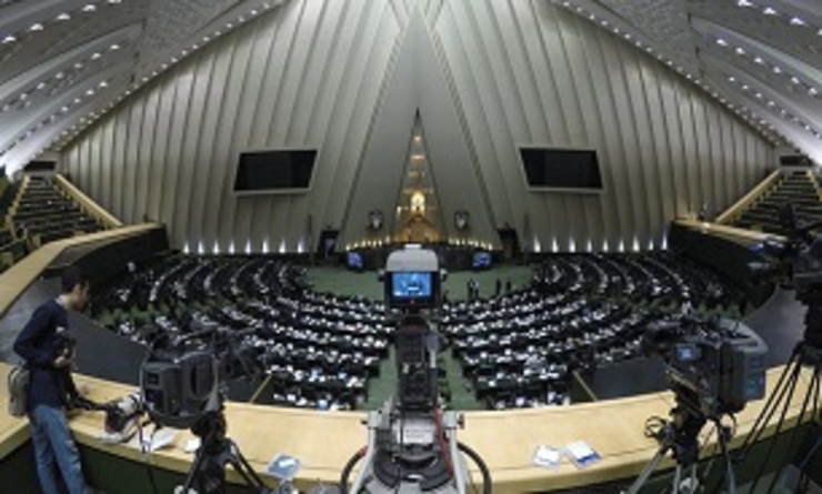 حمیدرضا حاجی‌بابایی از رد طرح حذف تنوع مدارس در مجلس خبر داد و گفت: بحث تأمین بار مالی اعمال مدرک تحصیلی فرهنگیان به شورای نگهبان ارسال شد.