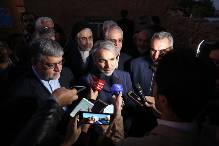 رییس سازمان برنامه و بودجه گفت: سال آینده ۱۵ هزار و ۵۵۰ میلیارد تومان برای انواع خدمات به محرومان و افراد پشت نوبت نهاد‌های حمایتی هزینه خواهد شد.