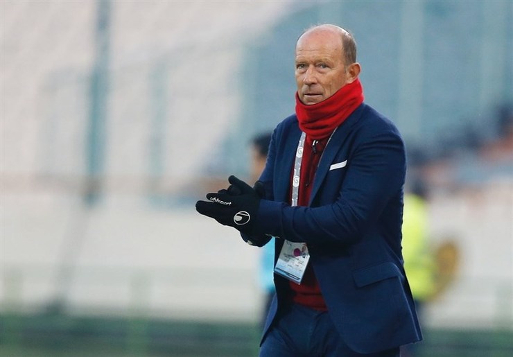 سرمربی تیم فوتبال پرسپولیس این بار در صفحه اینستاگرامش دلخوری‌اش را از مدیران پرسپولیس عمومی کرد.