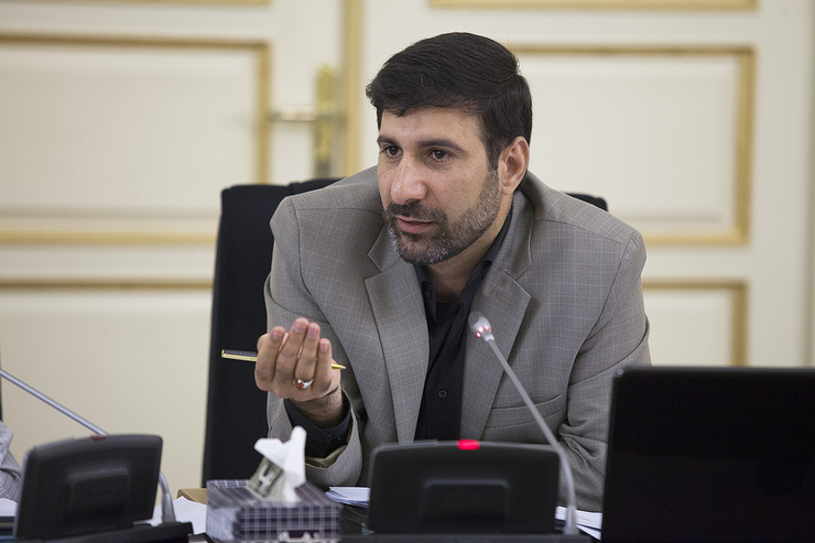 عضو شورای نگهبان با بیان اینکه اوراق امتحانی نامزد‌های انتخابات مجلس خبرگان توسط دو نفر از فقها تصحیح می‌شود، گفت: حتی سربرگ هر برگه امتحانی از این برگه جدا می‌شود تا شخصی که برگه امتحانی را تصحیح می‌کند، نداند برگه چه کسی را تصحیح کرده است.