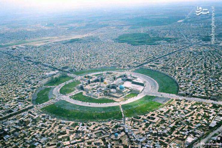 مدیرعامل سازمان فناوری اطلاعات و ارتباطات شهرداری مشهد گفت: نشست‌های تخصصی، کارگاه‌ها و پنل‌های آموزشی، پیش‌بینی شده در نهمین نمایشگاه شهرهوشمند، این نمایشگاه را به نمایشگاهی تخصصی، علمی و آموزشی تبدیل کرده است.