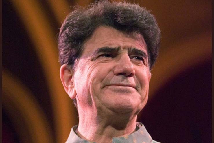 دکتر هماهنگ‌کننده تیم پزشکی محمدرضا شجریان خبر داد که استاد شجریان صبح امروز از بیمارستان ترخیص و به منزل منتقل شد.