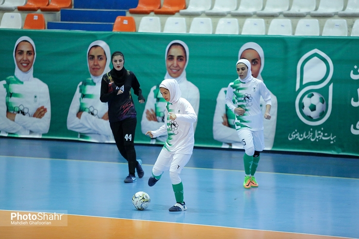 یک برد، یک باخت و دیداری که برگزار نشد.