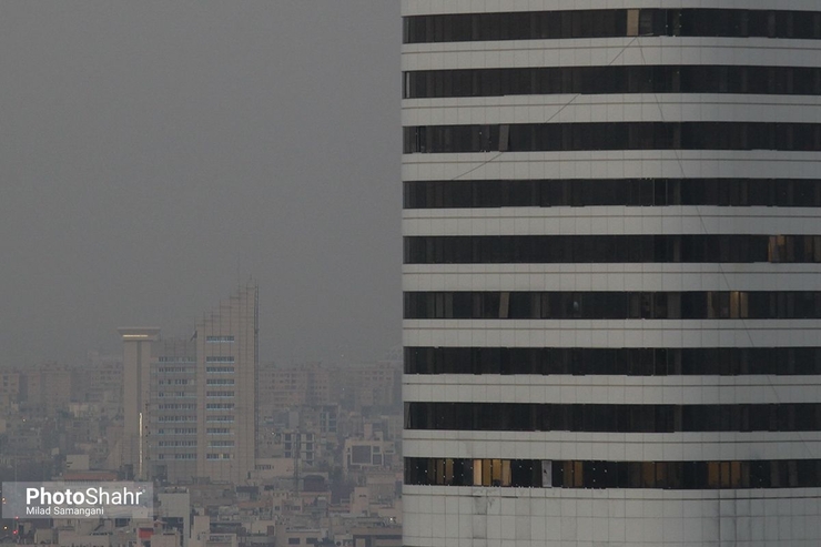 میانگین شاخص کیفیت هوای کلانشهر مشهد امروز  یکشنبه، سیزدهم بهمن ماه با افزایش حجم آلاینده‌ها در وضعیت هشدار قرار دارد.