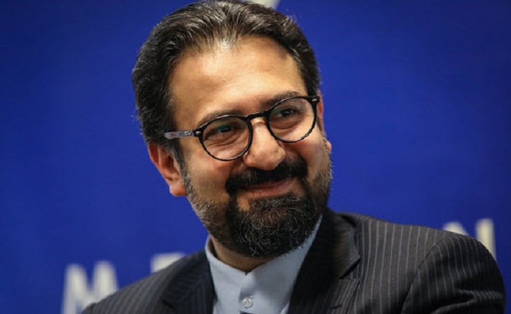 معاون هنری وزارت فرهنگ و ارشاد تحت عمل جراحی مغز قرار گرفت و این روزها در جشنواره‌های هنری فجر حضور مستقیم ندارد.