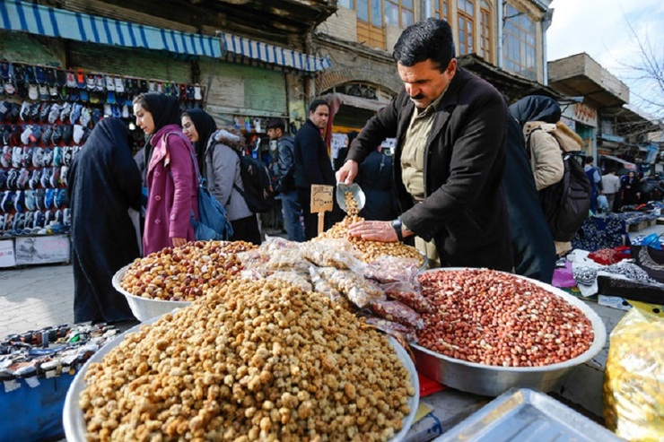 از اول اسفند ماه طرح ویژه «نظارت بر بازار ایام پایانی سال» با حضور بازرسان سازمان حمایت از مصرف‌کنندگان و تولیدکنندگان، بسیج اصناف و اتحادیه‌های صنفی به اجرا درخواهد آمد و تا آخر زمستان ادامه خواهد یافت.