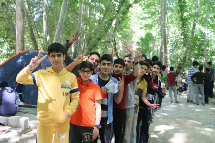 مدیرکل دفتر سلامت و تندرستی وزارت آموزش و پرورش گفت: در فصل زمستان، عفونت‌های تنفسی شایع است لذا دانش‌آموزان با رعایت اصول بهداشت فردی و جمعی می‌توانند از ابتلا به بیماری‌های تنفسی آنفلوآنزا و کرونا ویروس جلوگیری کنند.