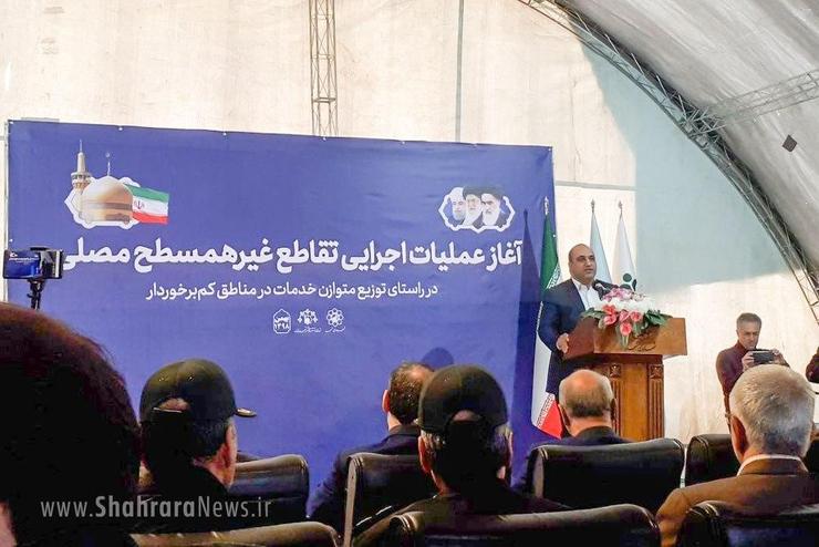 از پیمانکار میخواهیم که کام مردم را شیرین کند و تا سال آینده همین زمان کار پروژه تقاطع غیر هم سطح مصلی را  به اتمام برساند