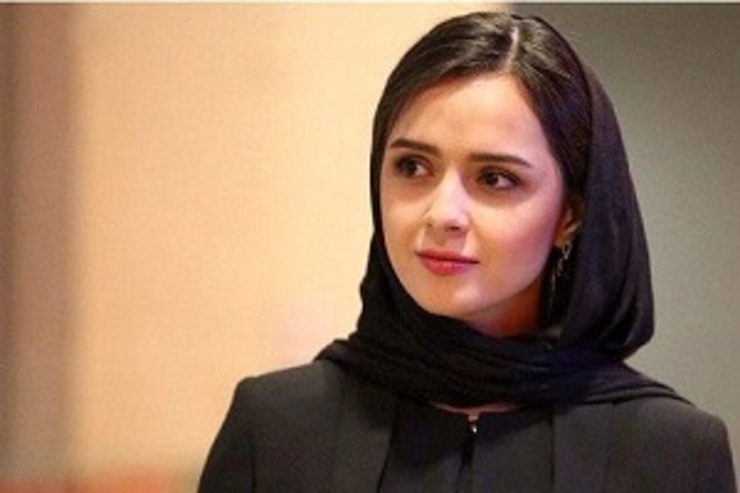 ترانه علیدوستی بازیگر مشهور سینما و تلویزیون به دادسرای رسانه احضار شد.