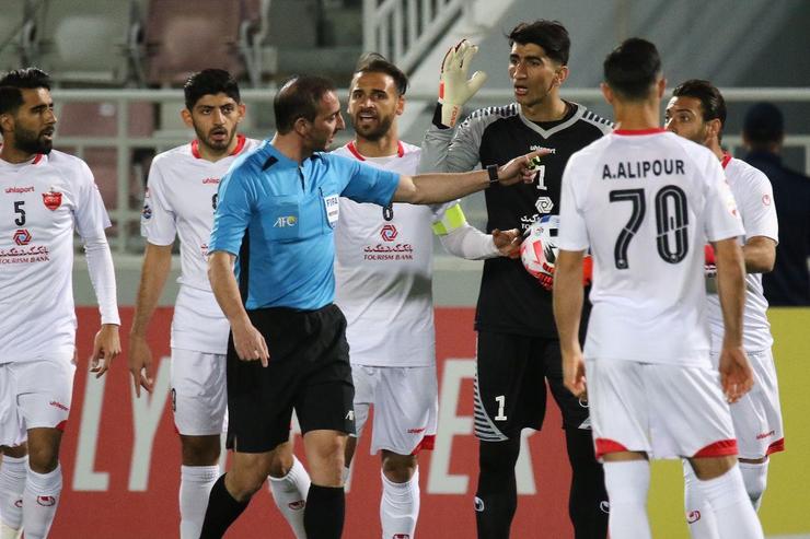 باشگاه پرسپولیس با ارسال ویدیوی دو اشتباه تاثیرگذار داور دیدار با الدحیل مراتب اعتراض رسمی خود به کنفدراسیون فوتبال اسیا را اعلام‌خواهد داشت.
