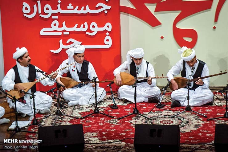 سی‌وپنجمین دوره جشنواره موسیقی فجر درحالی از روز ۲۳ بهمن آغاز به کار کرده است که تا امروز پنج گروه موسیقی از خراسان در این جشنواره با اجراهایشان توانسته‌اند نظر مخاطبان را جلب کنند.
