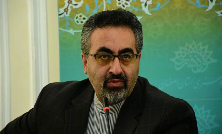 سخنگوی سازمان غذا و دارو گفت: ایران به علت قیمت گذاری دولتی یکی از ارزانترین کشور‌ها از نظر قیمت داروست. به عنوان مثال بازار دارویی عراق با کمتر از نصف جمعیت ایران دو برابر بزرگتر و گرانتر است.