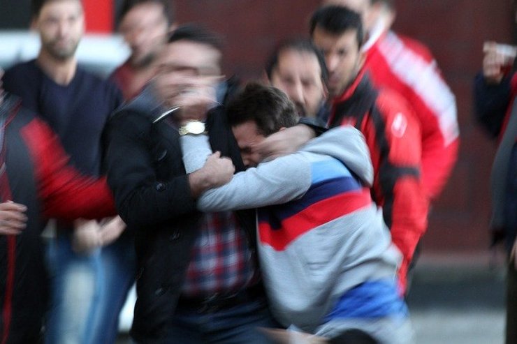 توله سگ؛ عامل نزاع خونبار دو معتاد در مشهد