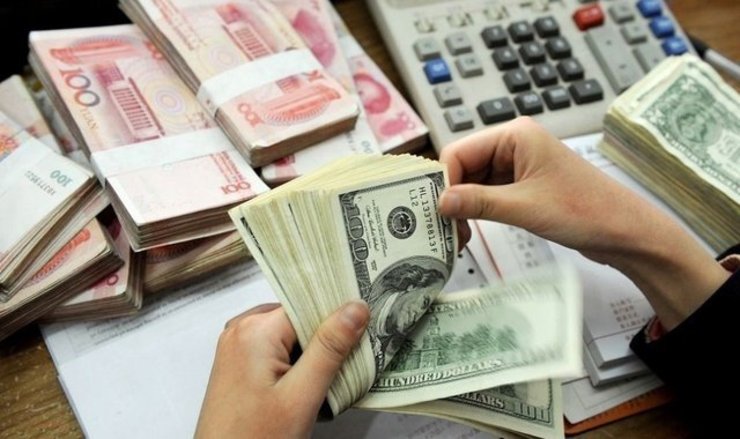قیمت خرید و فروش ارز در صرافی‌های مجاز بانک مرکزی و همچنین نرخ خرید از سوی بانک‌ها مقداری نسبت به آخرین روز هفته گذشته افزایش یافته است