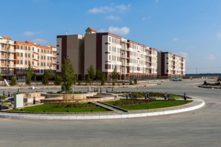 پس از گذشت کمتر دو ماه از آغاز ثبت‌نام مسکن ملی در سراسر کشور، متقاضیان تایید صلاحیت شده از طریق پیامک می‌توانند مراحل تکمیل ثبت نام خود را انجام دهند.