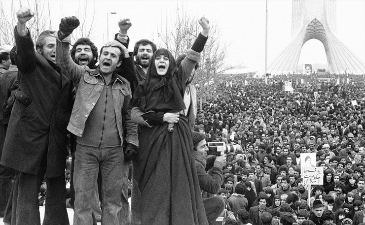 مدیرکل بنیاد شهید و امورایثارگران خراسان رضوی گفت: این استان ۷۲ شهید شاخص دارد که برنامه‌های دهه فجر این بنیاد بر معرفی این شهدا متمرکز بوده و این فرایند تا ۲۲ اسفند امسال ادامه خواهد داشت.