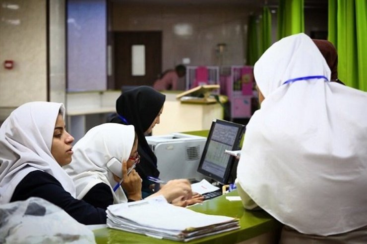 معاون پرستاری وزیر بهداشت از جذب ۹ هزار پرستار تا پایان سال خبر داد.