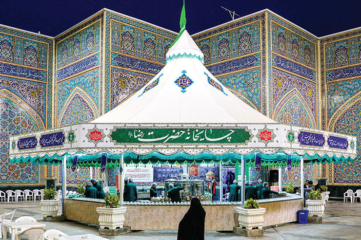 گزارشی از اولین چایخانه حضرت در صحن کوثر حرم امام رضا(ع)