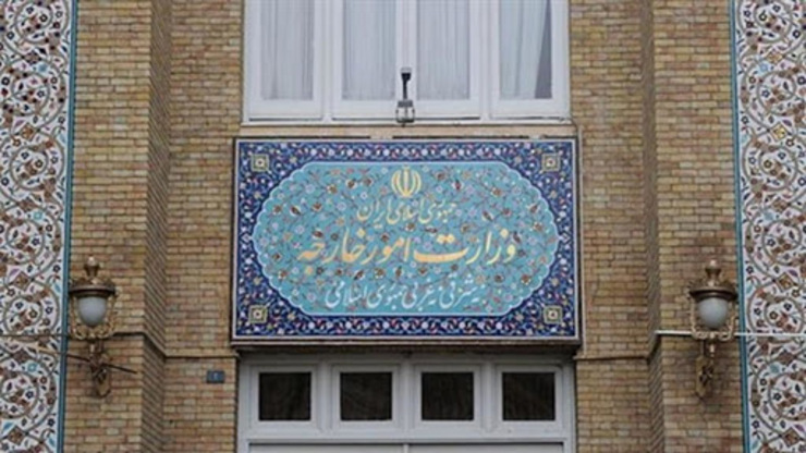 وزارت امور خارجه در پی انتشار فراگیر ویروس کرونا در کره جنوبی خواستار آن شد که شهروندانی ایرانی از سفر به این کشور جدا خودداری کنند.
