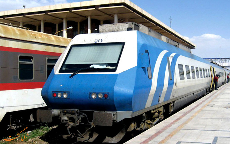 کاهش سفرهای ریلی مشهد