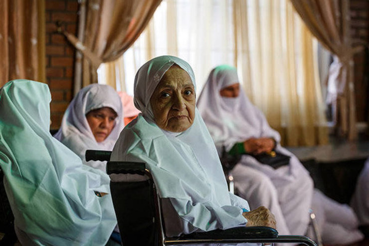 مدیرکل روابط عمومی و امور بین‌الملل سازمان بهزیستی کشور از ممنوعیت ملاقات با ساکنان خانه سالمندان خبر داد و گفت: این اقدام در جهت رعایت موارد پیشگیری به موارد ابتلا به ویروس کرونا است.