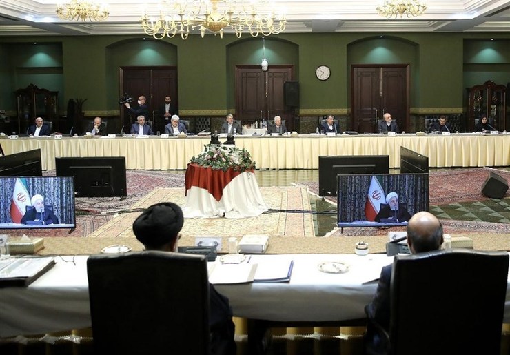 رییس‌جمهوری گفت: همان‌طور که دولت وظیفه دارد نگهبان سلامت مردم باشد، وظیفه دارد نگهبان کسب و کار مردم و زندگی و تأمین معیشت مردم هم باشد.