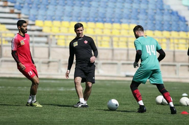 تمرینات تیم فوتبال پرسپولیس برای مدت چهار روز تعطیل شد.