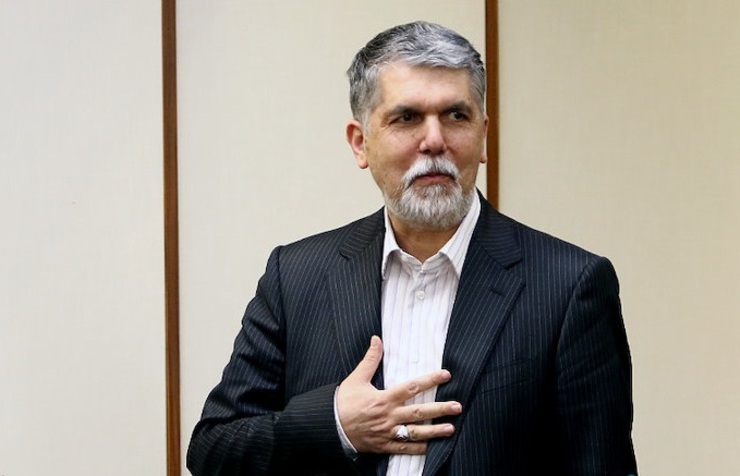 وزیر فرهنگ و ارشاد اسلامی با انتشار پیامی در صفحه اجتماعی توییتر خود از هم‌وطنان خواست پویش احسان کرونایی را گسترش دهند.