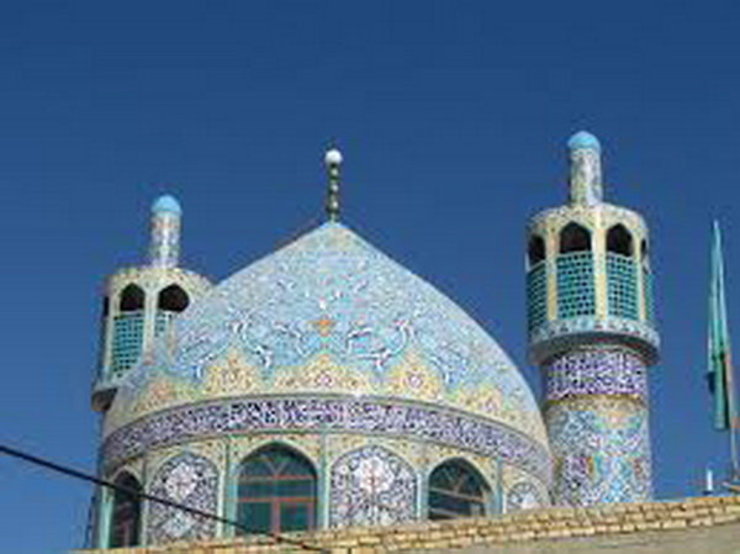 دبیر ستاد رئیس بقاع متبرکه از غیرعلمی بودن برخی اظهارات مبنی بر آنتی باکتریال بودن سازه‌های حرم خبر داد و گفت: ضدعفونی کردن همه بقاع متبرکه در کشور امکان‌پذیر نیست.