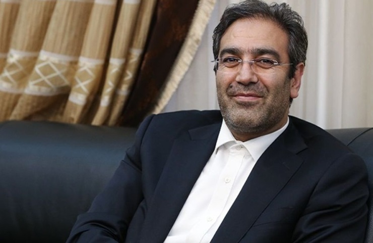 یک مقام مسئول در سازمان بورس با رد شایعه برکناری رئیس سازمان بورس و اوراق بهادار از سوی وزیر اقتصاد گفت: شورای عالی بورس مرجع تعیین رئیس و هیئت مدیره سازمان بورس است.
