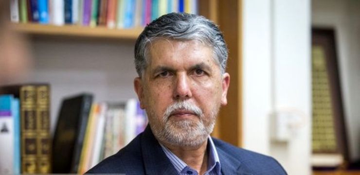 سید عباس صالحی وزیر فرهنگ و ارشاد اسلامی در توئیتی تاکید کرد که قلم ها و دوربین ها در روزهای سخت کرونایی در کنار پزشکان و پرستارانند.