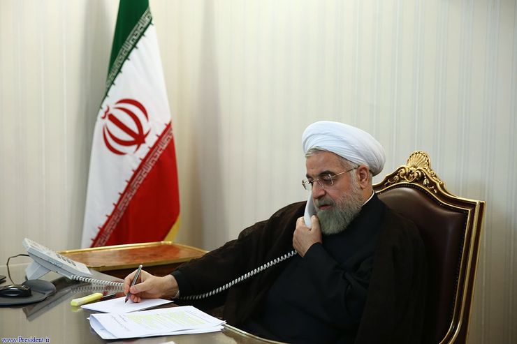 رئیس‌جمهور در تماس تلفنی با استانداران استان‌های قم، گیلان و مازندران بر ضرورت اجرای جدی، دقیق و همراه با قاطعیت کلیه پروتکل‌ها و تصمیمات ستاد ملی مقابله با کرونا تاکید کرد.