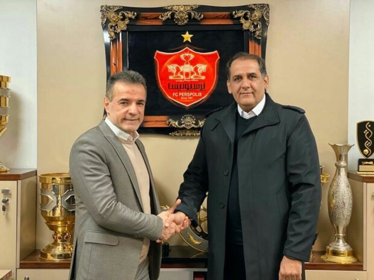 رئیس هیات مدیره باشگاه پرسپولیس ضمن رد هرگونه شکایت از برانکو ایوانکوویچ گفت: صحبت‌های آقای انصاریفرد کذب محض است.