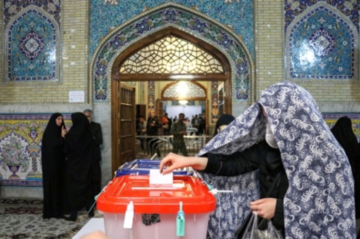 معاون سیاسی فرماندار مشهد گفت: نتایج شمارش آراء مشهد امشب یا فردا صبح اعلام می‌شود.