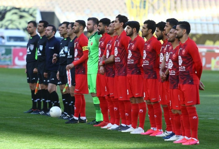 باشگاه سپاهان اصفهان در خصوص اتفاقات بازی با پرسپولیس بیانیه‌ای صادر و از مدیرعامل و مدیر تیم فوتبال پرسپولیس انتقاد کرد.