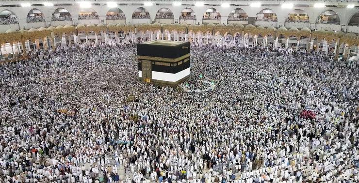 مدیر حج و زیارت استان خراسان رضوی از تشرف نزدیک به ۱۰ هزار زائر حج تمتع  از نیمه دوم  تیرماه امسال از استان خراسان به سرزمین وحی خبر داد.
